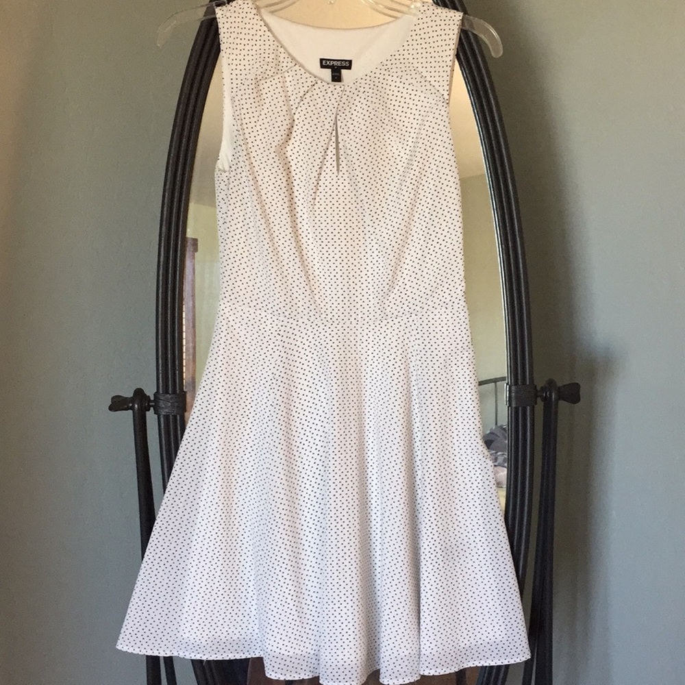 Express black and white dress